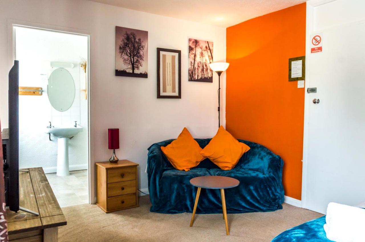 Parsonage Farm Inn Saint Florence Экстерьер фото