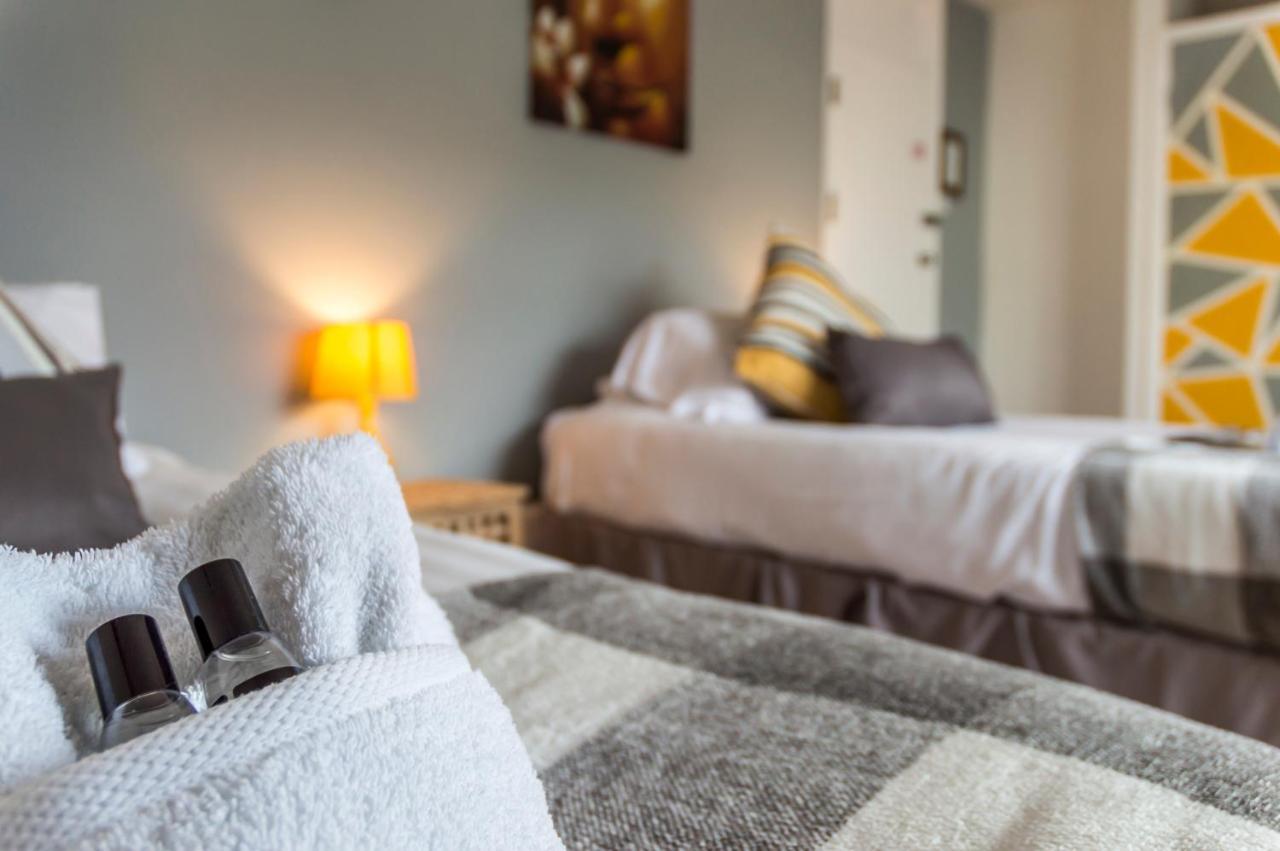 Parsonage Farm Inn Saint Florence Экстерьер фото