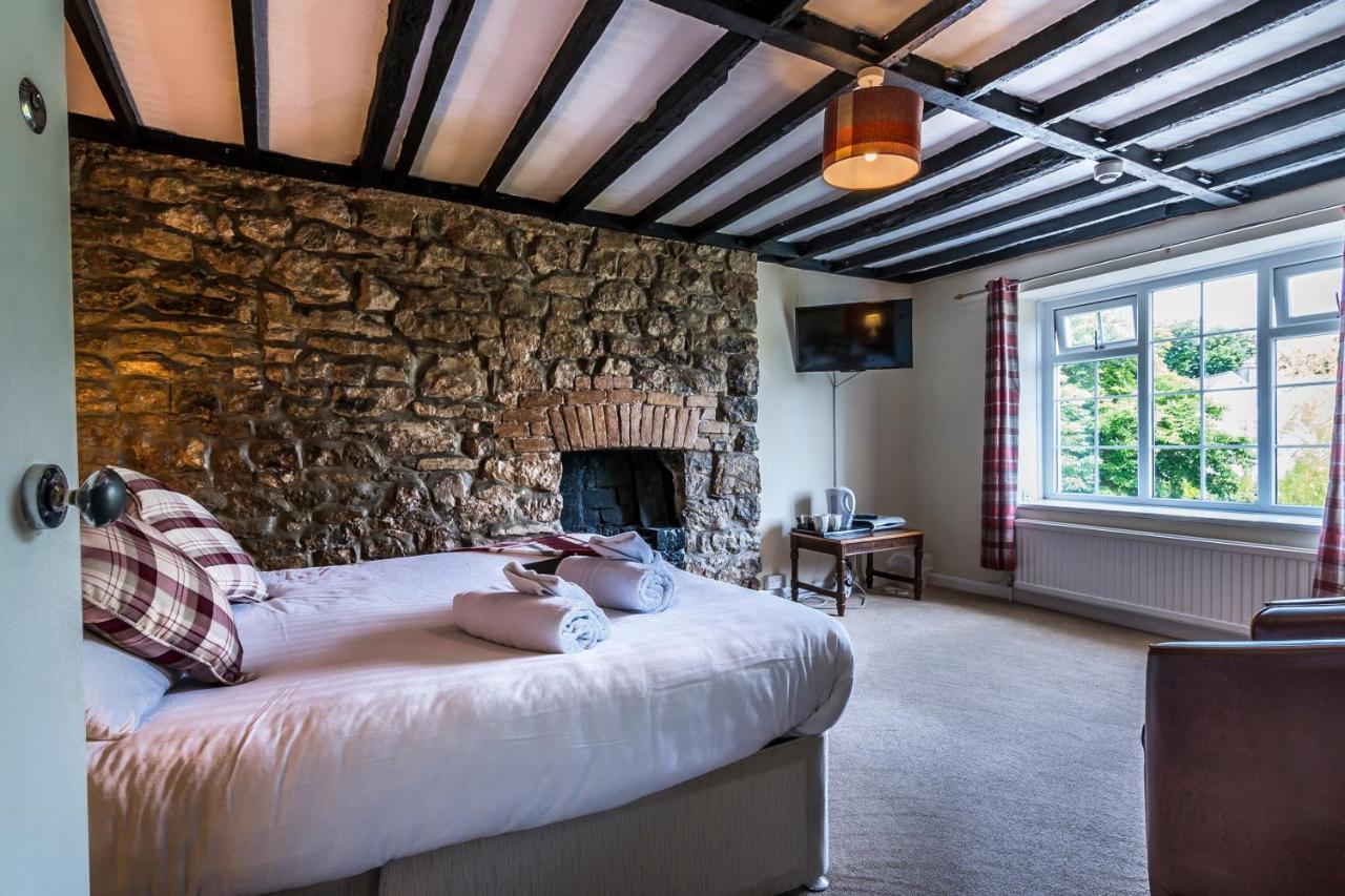 Parsonage Farm Inn Saint Florence Экстерьер фото