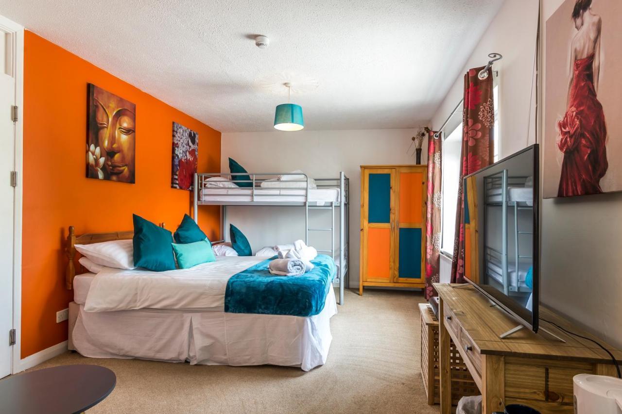 Parsonage Farm Inn Saint Florence Экстерьер фото