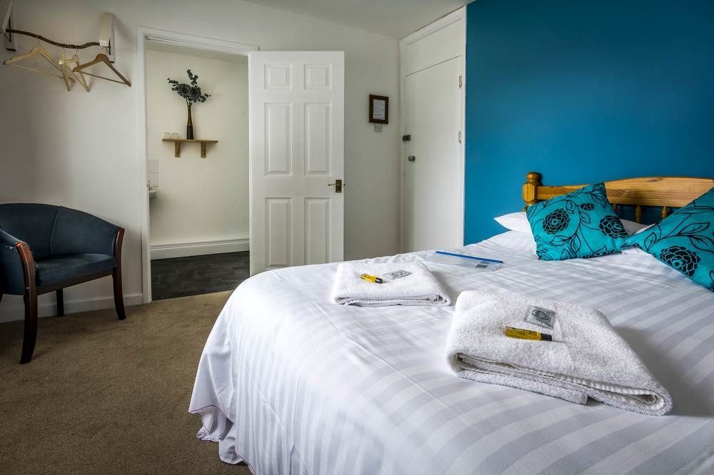 Parsonage Farm Inn Saint Florence Экстерьер фото