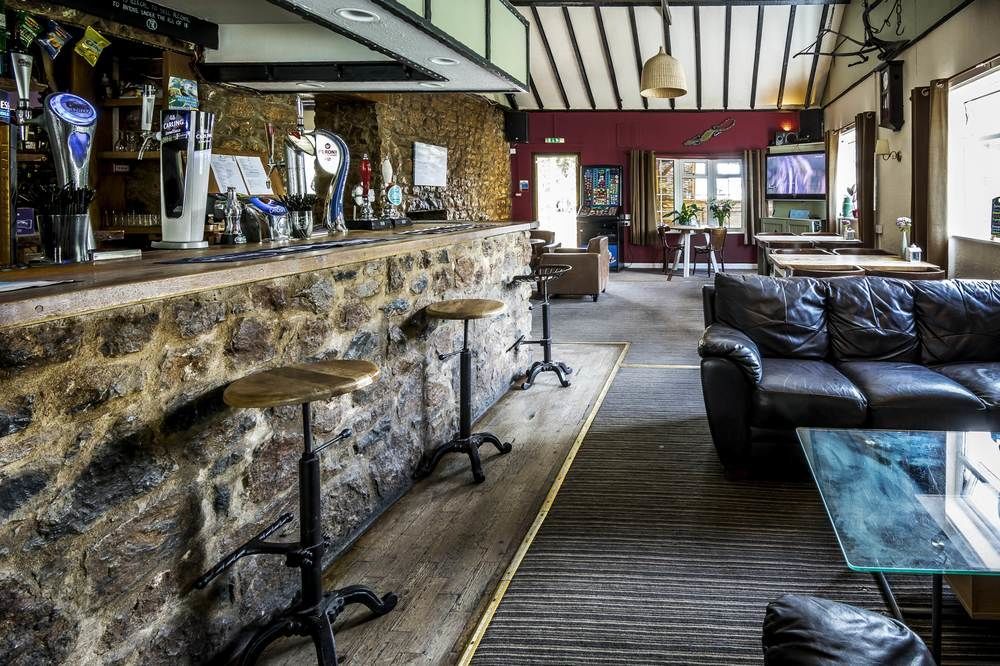 Parsonage Farm Inn Saint Florence Экстерьер фото