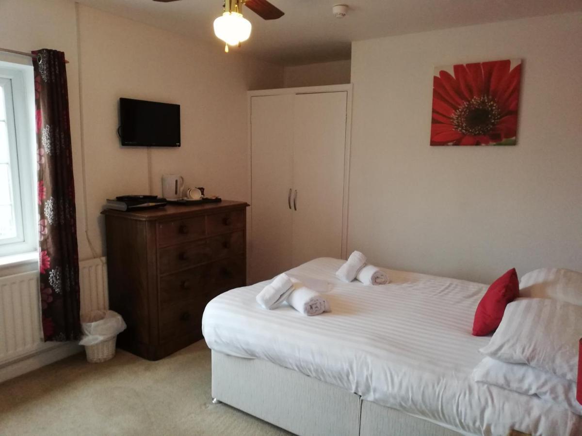 Parsonage Farm Inn Saint Florence Экстерьер фото