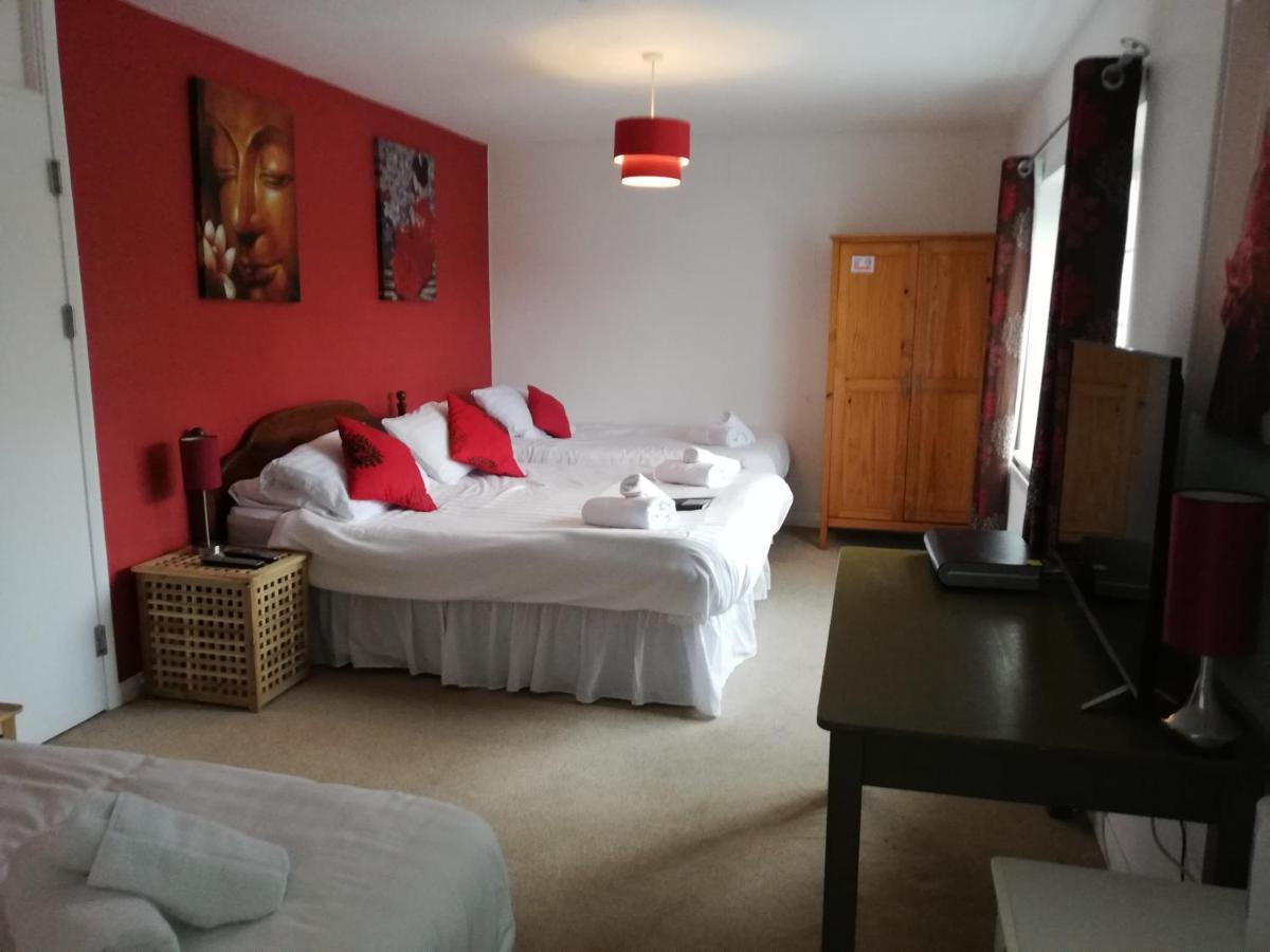 Parsonage Farm Inn Saint Florence Экстерьер фото