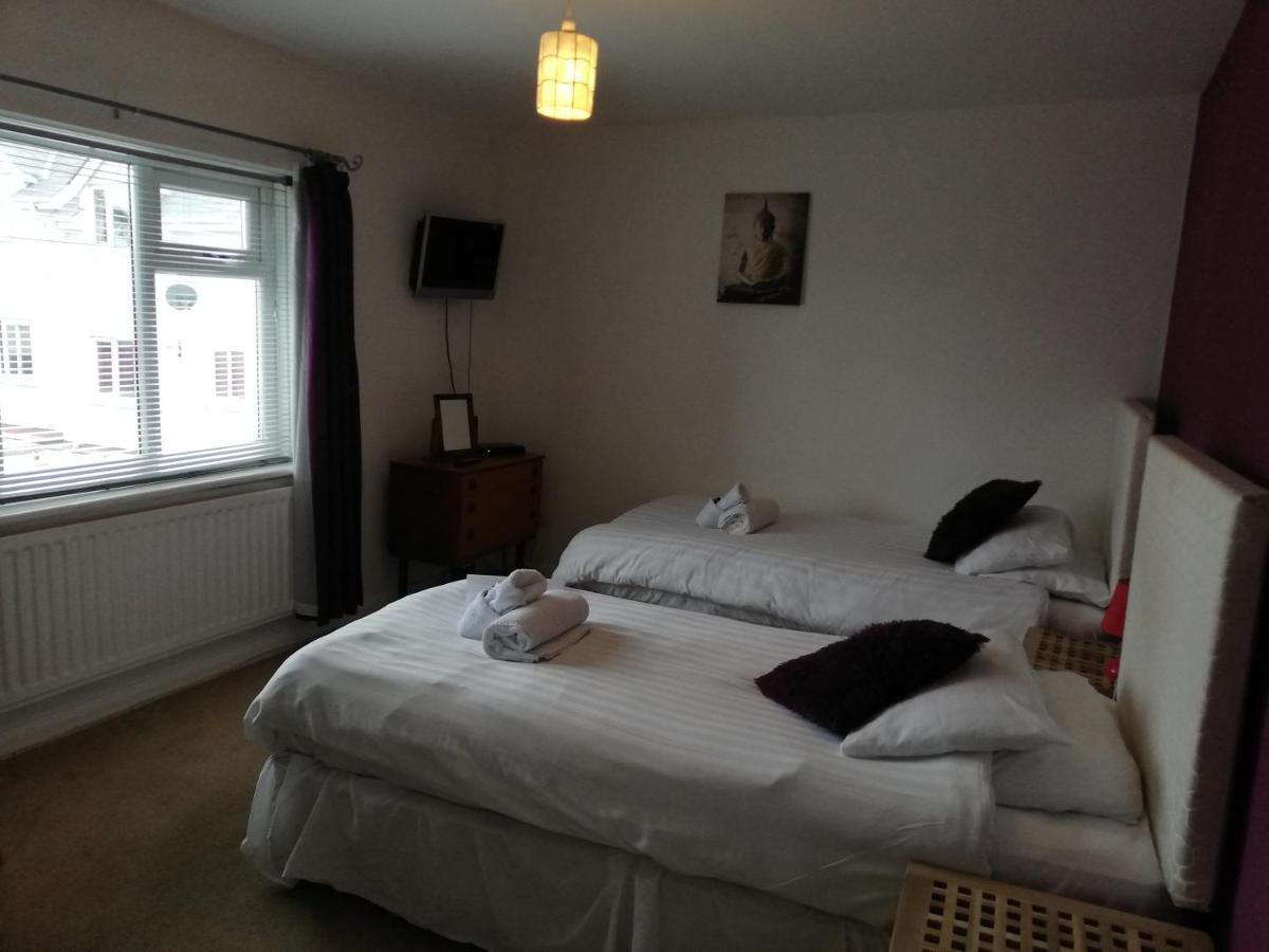 Parsonage Farm Inn Saint Florence Экстерьер фото