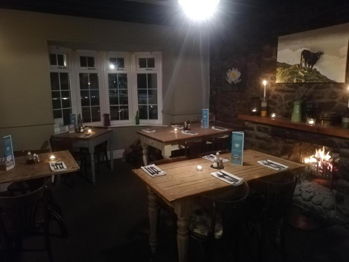 Parsonage Farm Inn Saint Florence Экстерьер фото